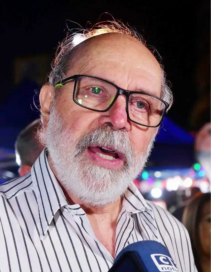 “La recesión que provocó el Gobierno
nacional afecta a todas las provincias”