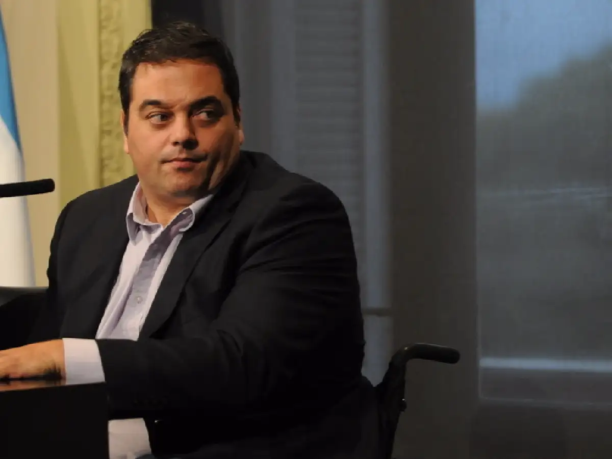 Diputados piden explicaciones a Triaca 