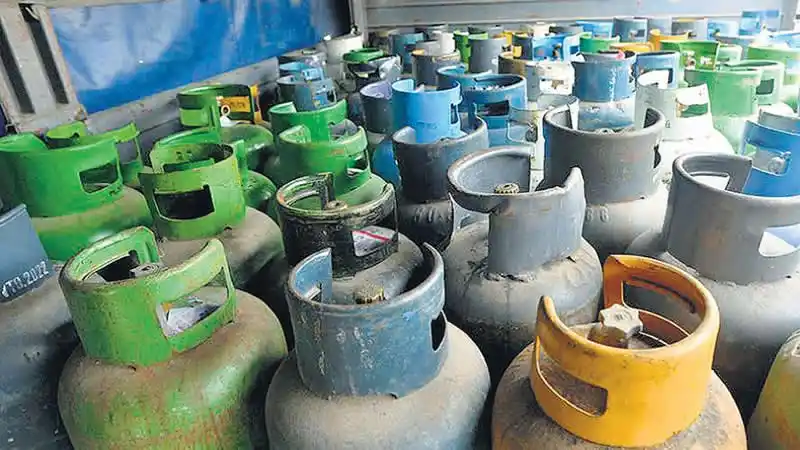 Empresas distribuidoras de gas envasado advierten que las empujan a la quiebra