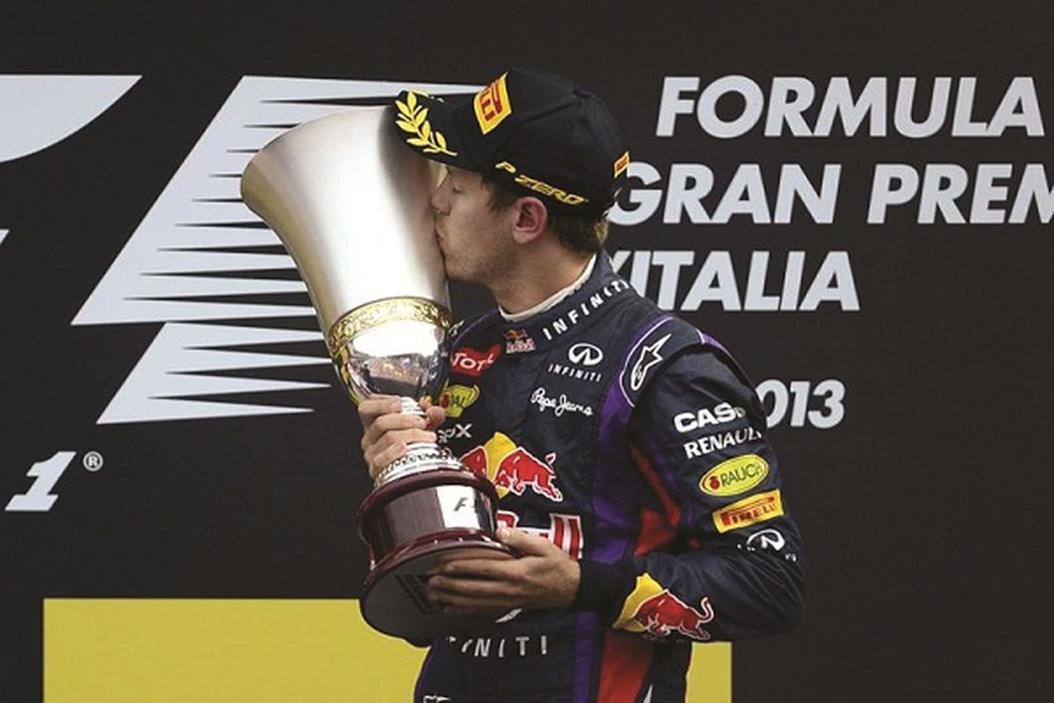 Otra vez Vettel, de punta a punta