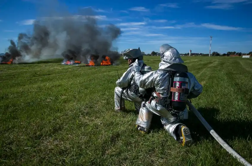 Realizaron un simulacro de una tragedia aérea en el aeropuerto de Mar del Plata