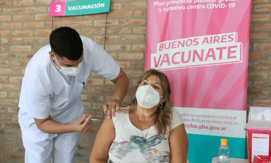 Vacuna Covid-19: Convocan a bonaerenses para estudiar terceras dosis en inmunosuprimidos