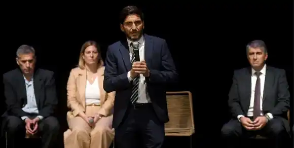 En la facultad de Ciencias Jurídicas y Sociales de la UNL: Pullaro y su equipo en retiro espiritual