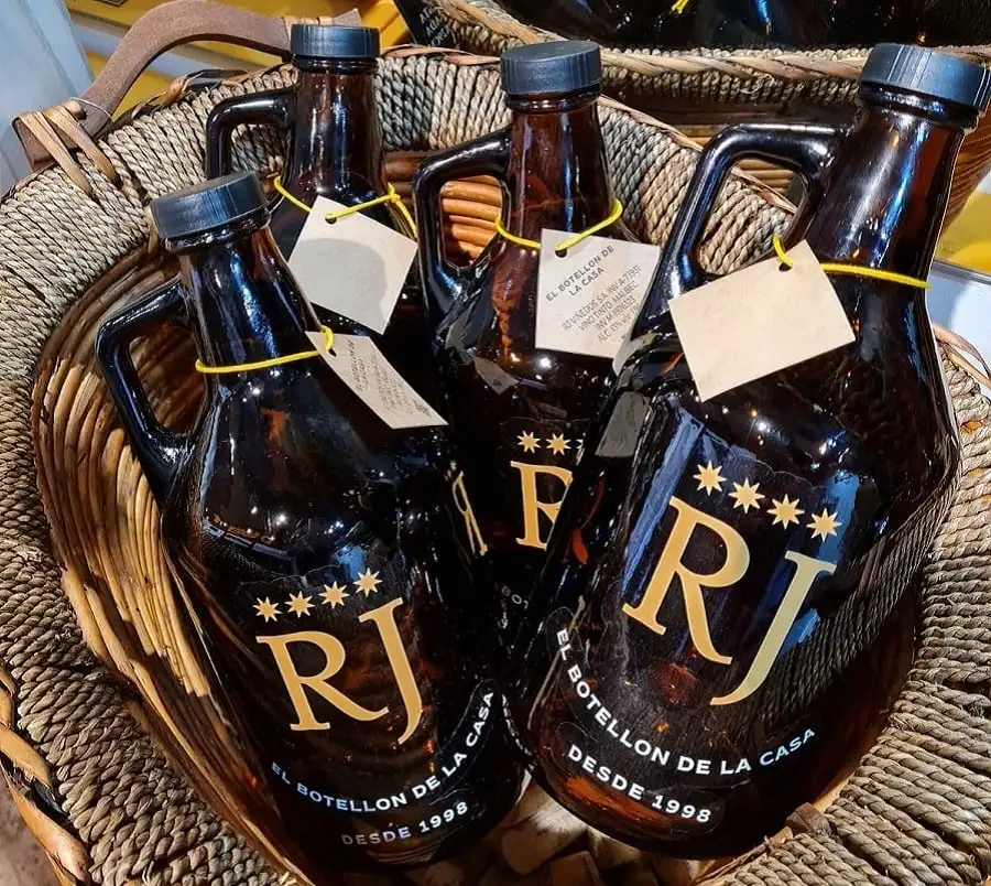 RJ BOTELLONES