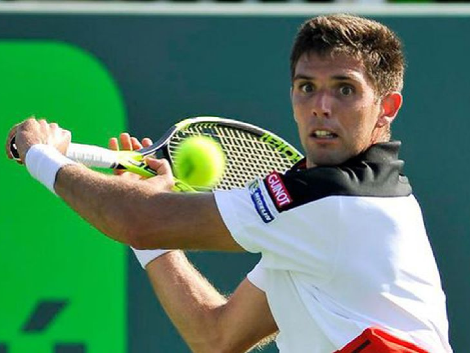 Delbonis y Lóndero avanzan en Bastad