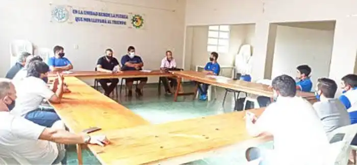 Sindicato de la Carne  plantea reformas al C.C.T.  de la rama avícola