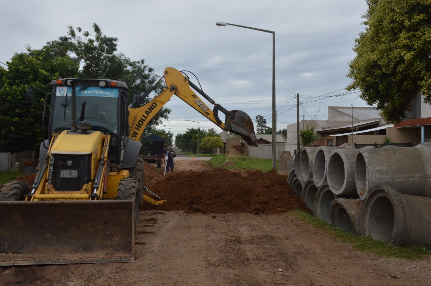 Obras para el escurrimiento del agua en los barrios.