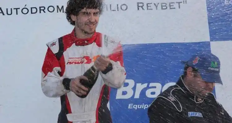 Federico Domínguez Campeón del Tc 850