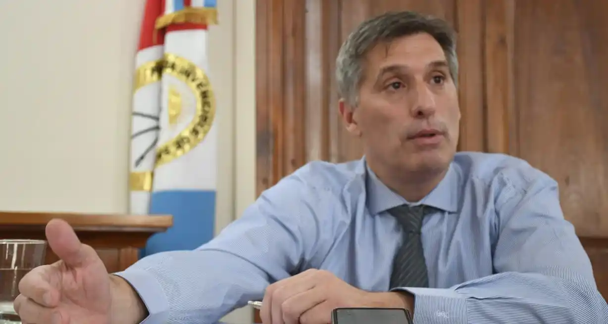 Olivares dijo que no usará -por ahora- la autorización para deuda de corto plazo. Pero celebró tener "una caja herramienta con instrumentos de la mayor versatilidad posible" si la situación lo requiere. Crédito: Luis Cetraro