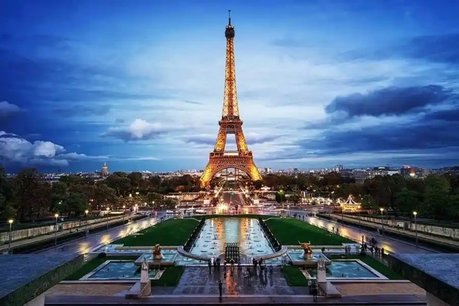 Que la vea el mundo: la torre Eiffel de Alicia ya está terminada