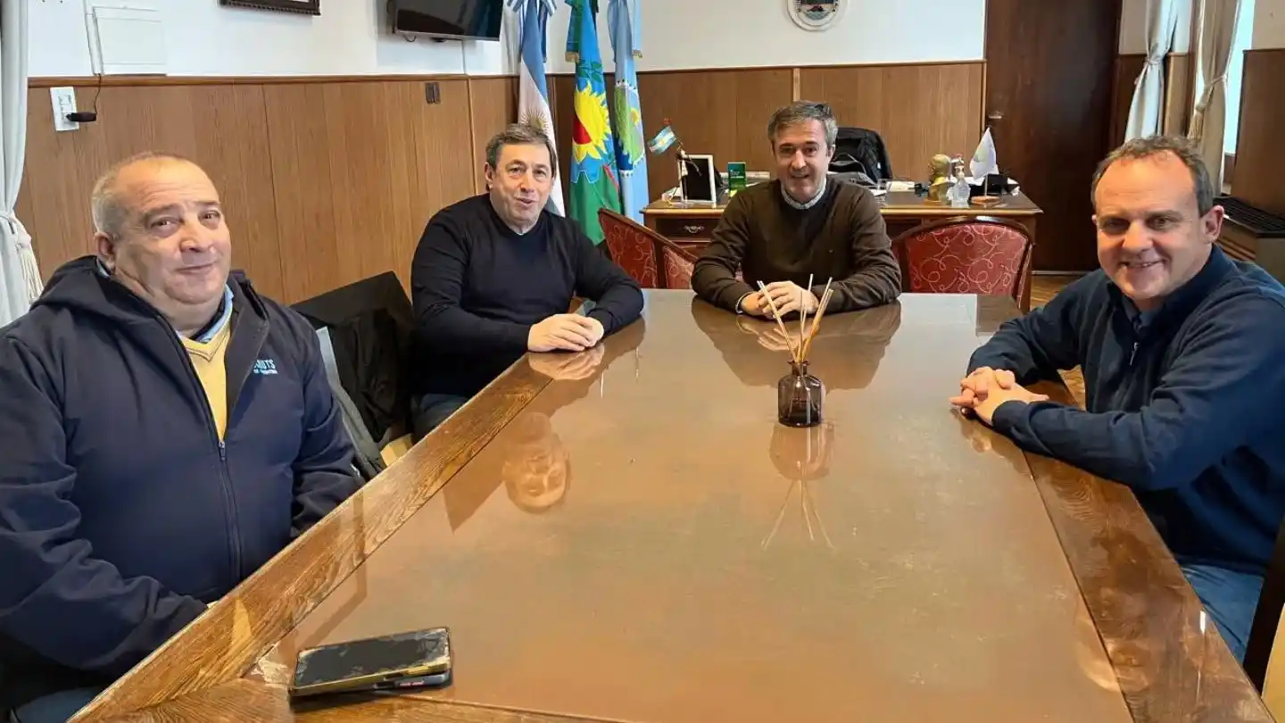 Charla. Trataron una posible visita a Arenas Verdes