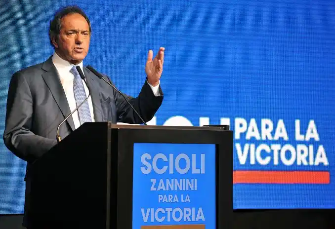 Elecciones 2015: Scioli encabeza acto en Parque Norte