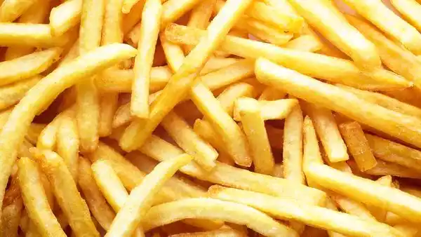 Aseguran que es peligroso comer papas fritas más de una vez por semana