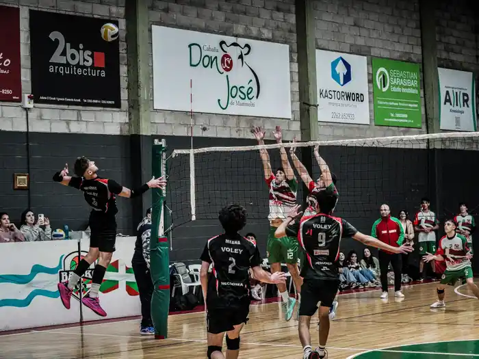 La final masculina entre Huracán 'A' y Centro Basko se reeditó en la segunda fecha