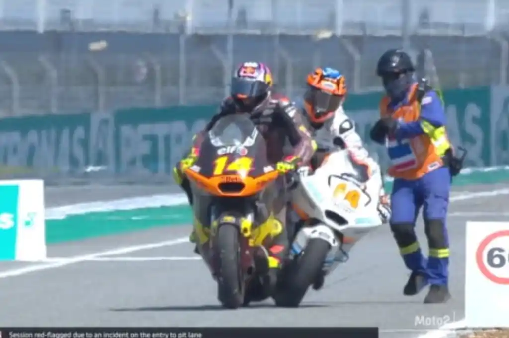 El piloto italiano no sufrió lesiones graves.