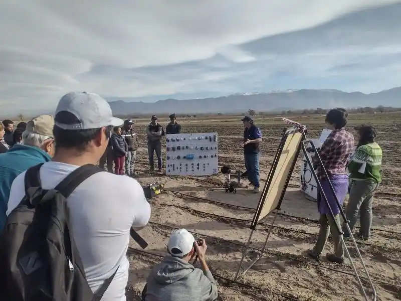 Riego por goteo, una herramienta para maximizar la eficiencia del agua