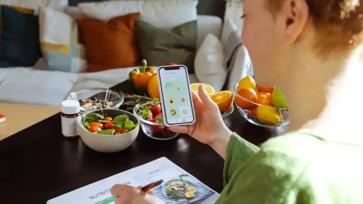 Dietas por Inteligencia Artificial: la advertencia de una nutricionista sobre los riesgos para adolescentes