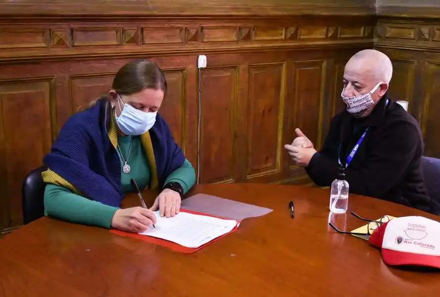 Berisso firmó un Convenio con la Fundación Río Colorado