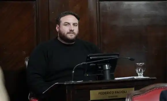 Fagioli contra las reelecciones indefinidas: “El pueblo la está pasando como el orto y la política se mira el ombligo”