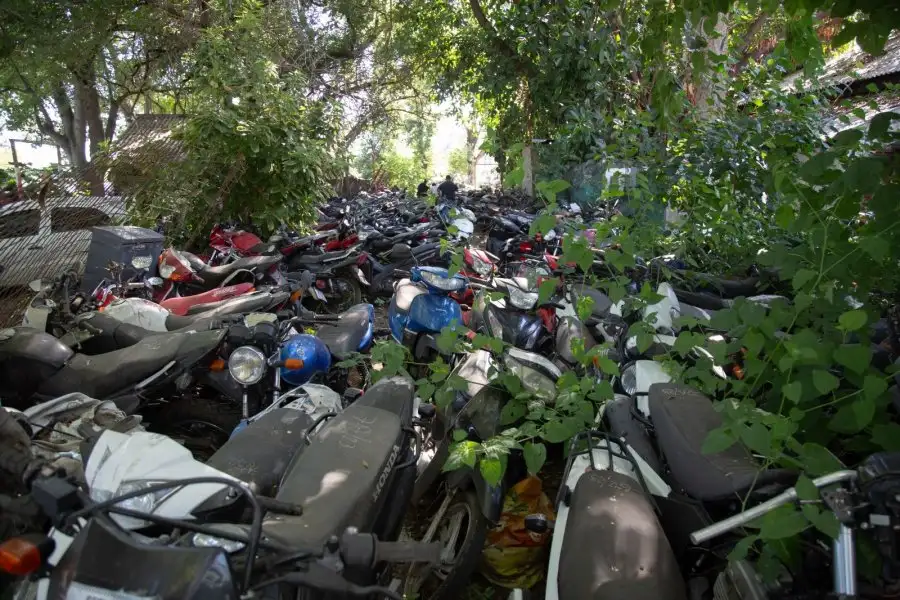 En total se compactarán mil vehículos abandonados en diferentes espacios