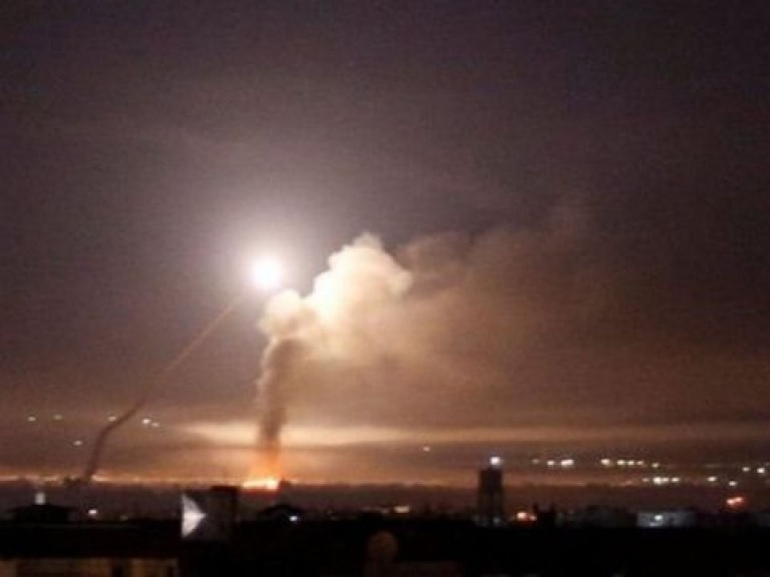 Al menos 34 heridos tras la oleada de ataques iraníes con misiles contra Israel