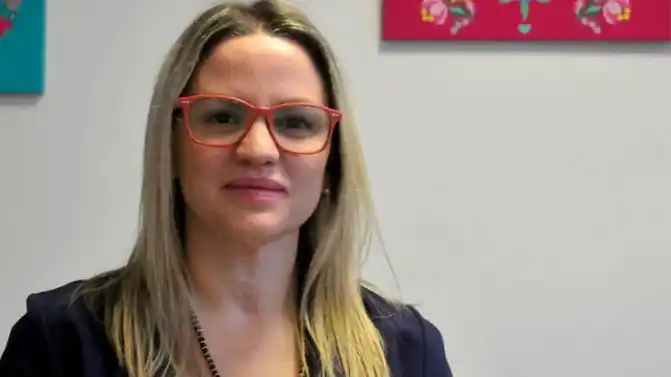 Citan a declarar como testigo a Carolina Píparo y su hermano