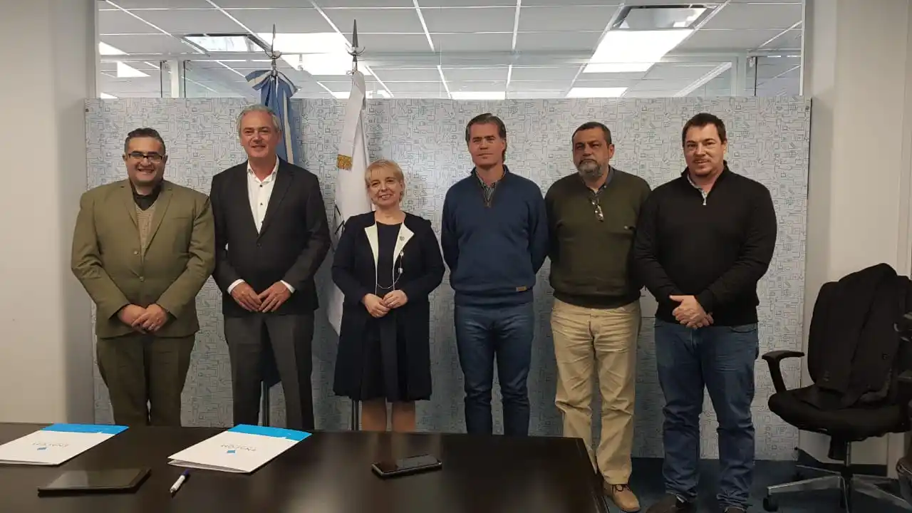 Gualeguaychú recibirá más de mil tablets para los adultos mayores que cobran la jubilación mínima