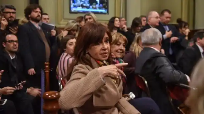 Volverán a pedir el desafuero de Cristina: la consideran jefa de una asociación ilícita