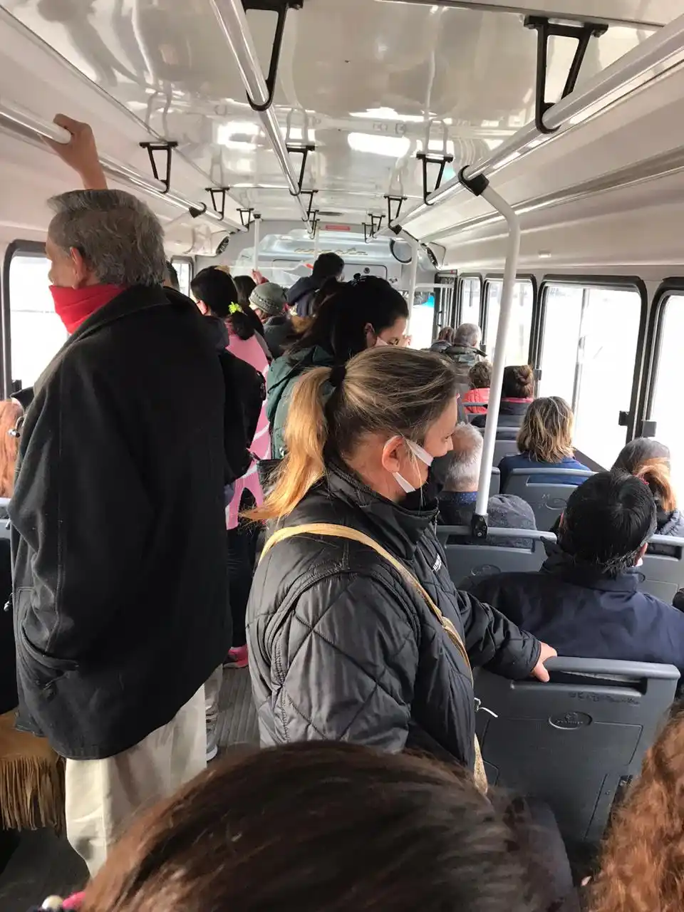 Tras la denuncia de pasajeros, reforzarán los controles en los colectivos  