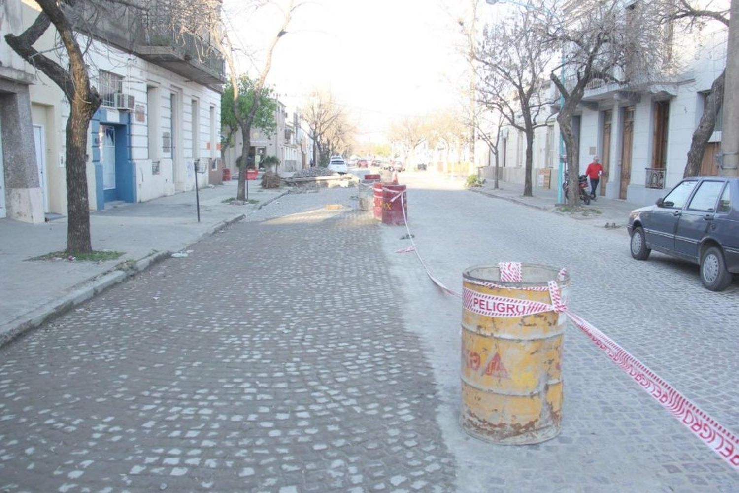 Continúan los trabajos para la conservación del adoquinado