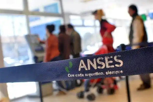 Fuertes cruces por la quita de pensiones no contributivas 