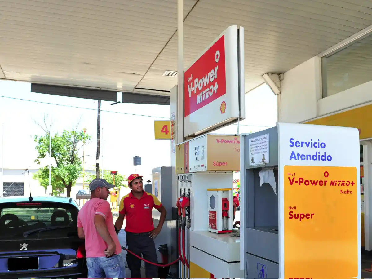 Incertidumbre en expendedores ante posible aumento de la nafta