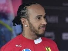 Lewis Hamilton reflexionó sobre la presión que enfrentan los pilotos jóvenes en la era digital