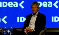 El titular de ARCA defendió el blanqueo y acusó a Kicillof de “soviético”