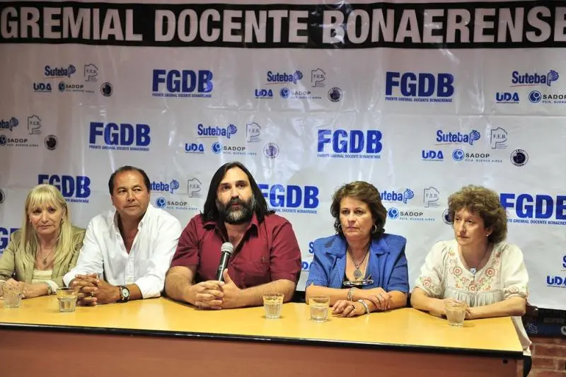 Hay clases en la Provincia: Gobierno y docentes acercan posiciones