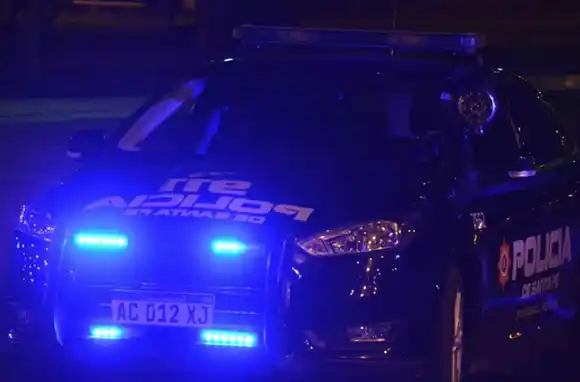 Violenta entradera en zona oeste: lo metieron a los golpes a la casa, lo ataron y lo desvalijaron