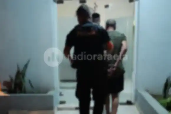 Hirió con un arma blanca a un menor de edad y se entregó en la comisaría