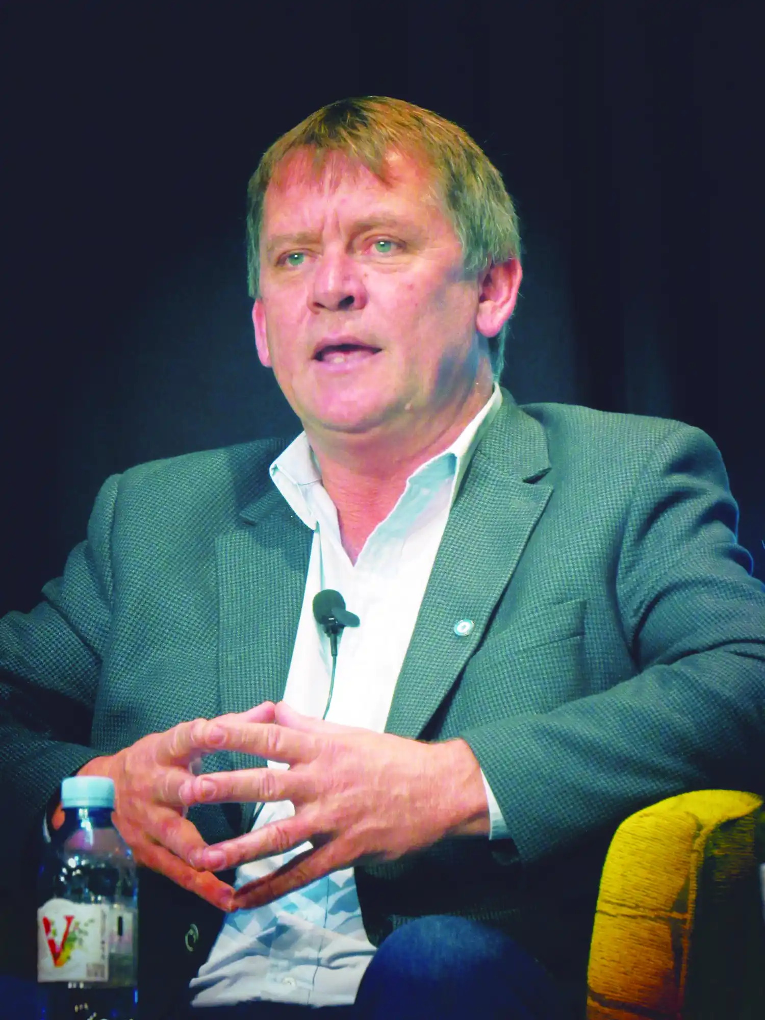 Koch pidió expropiar terrenos de la Sociedad Rural de Nogoyá tratándola de golpista que solo funciona de trampolín político