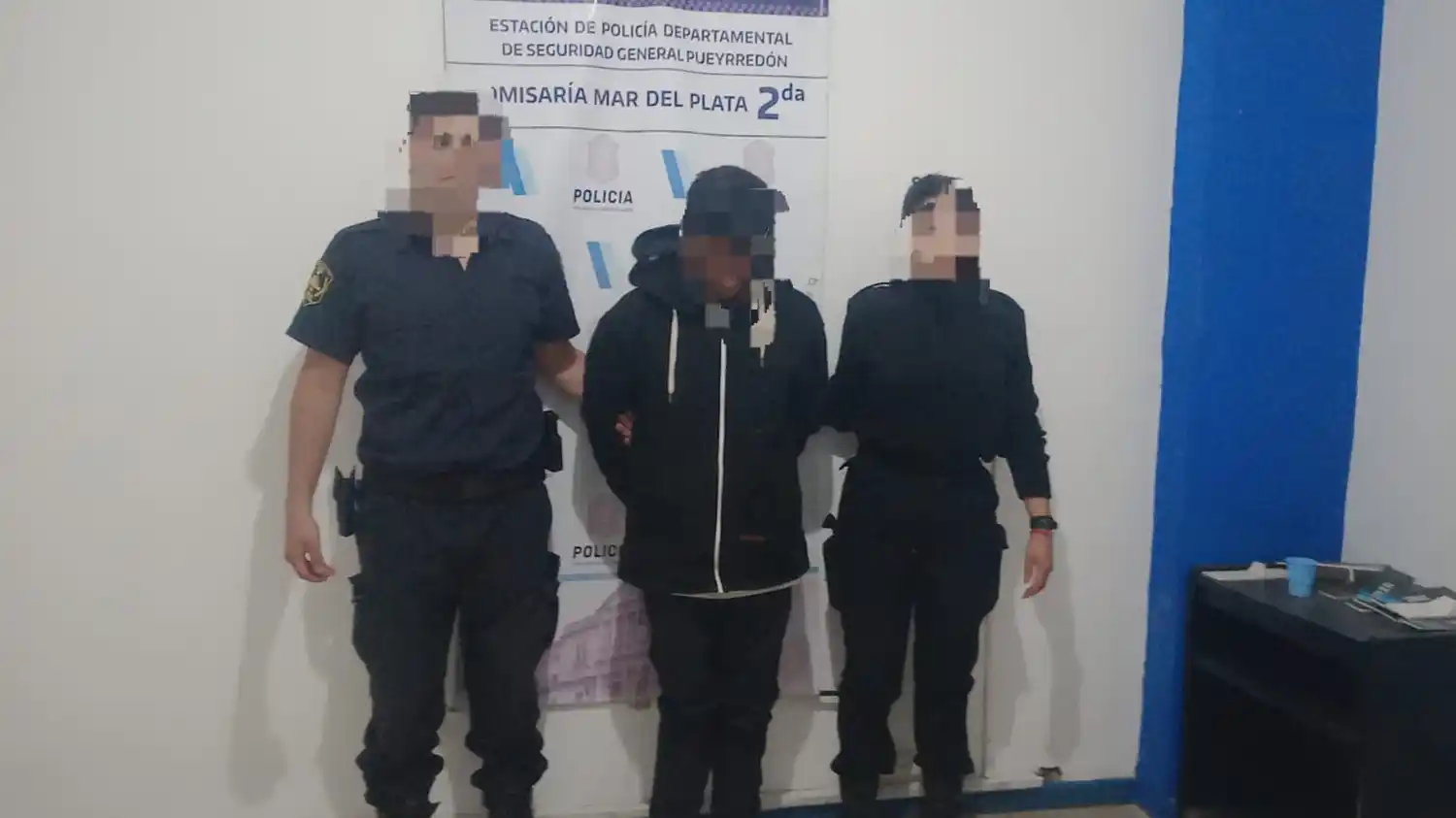 El hombre tenía en su poder dos celulares y una yuga.