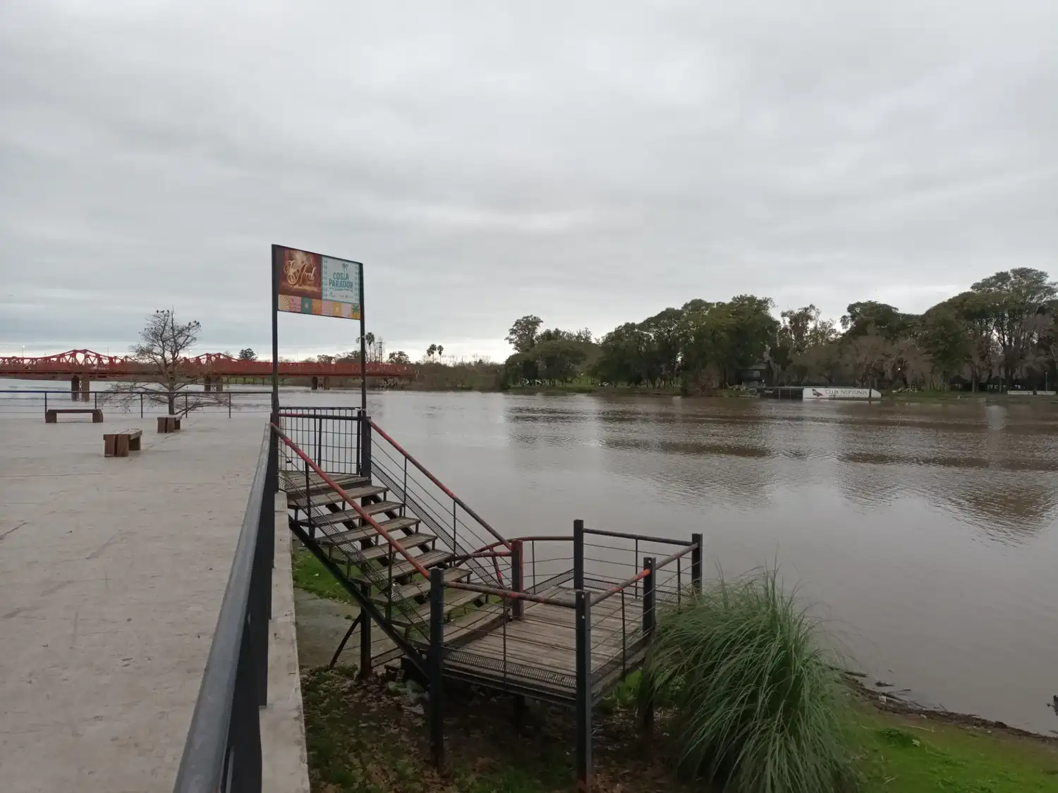 El río Gualeguaychú se mantiene sobre los tres metros y continúan las medidas preventivas