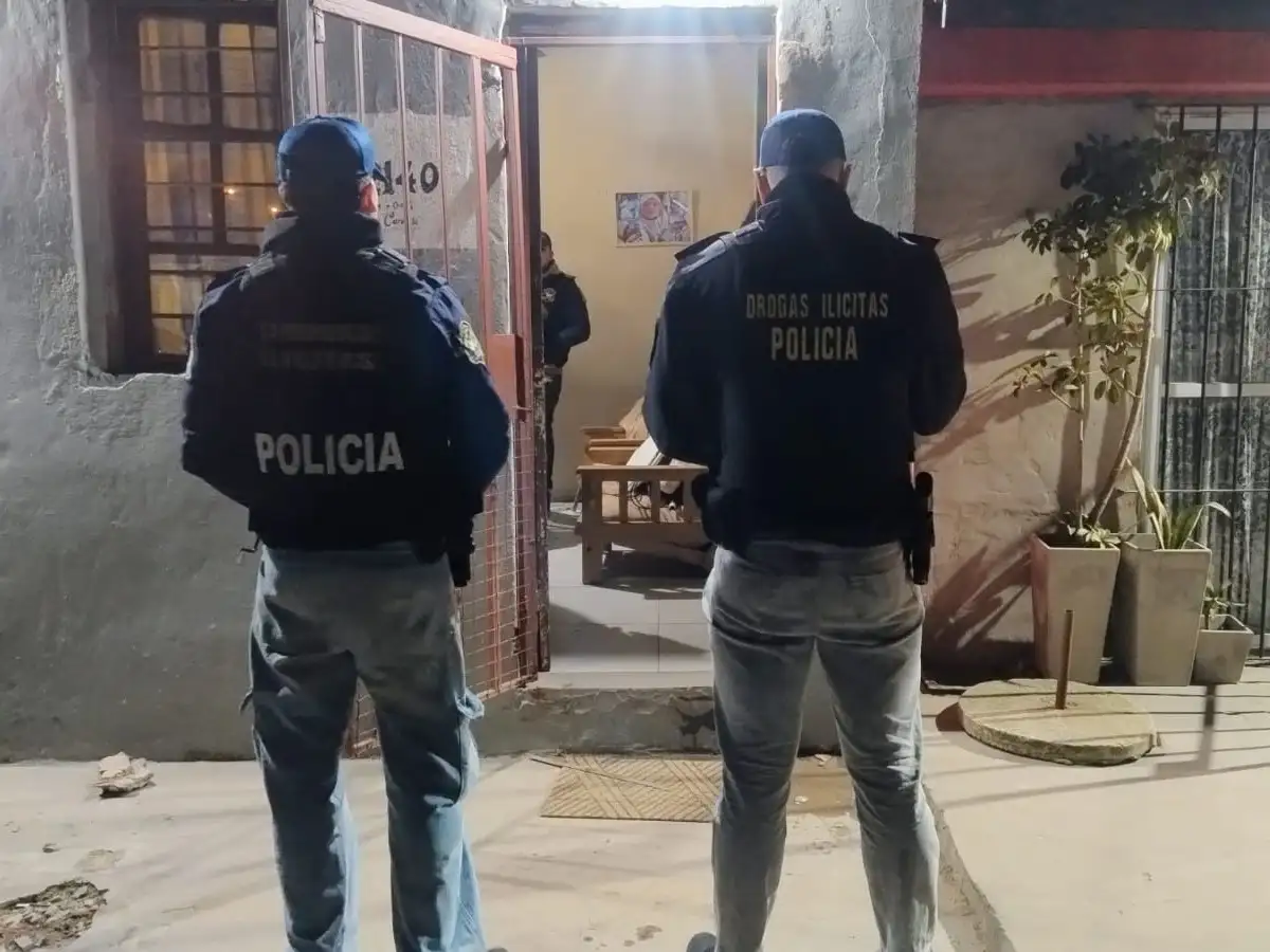 Se realizaron dos allanamientos en los barrios Autódromo y Pueyrredón.
