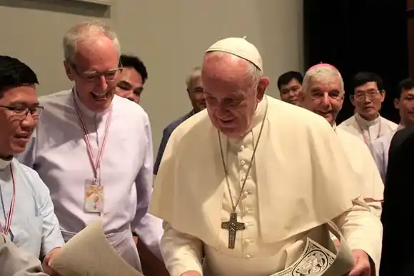 "Las mujeres son las que llevan adelante un país", dijo el Papa Francisco