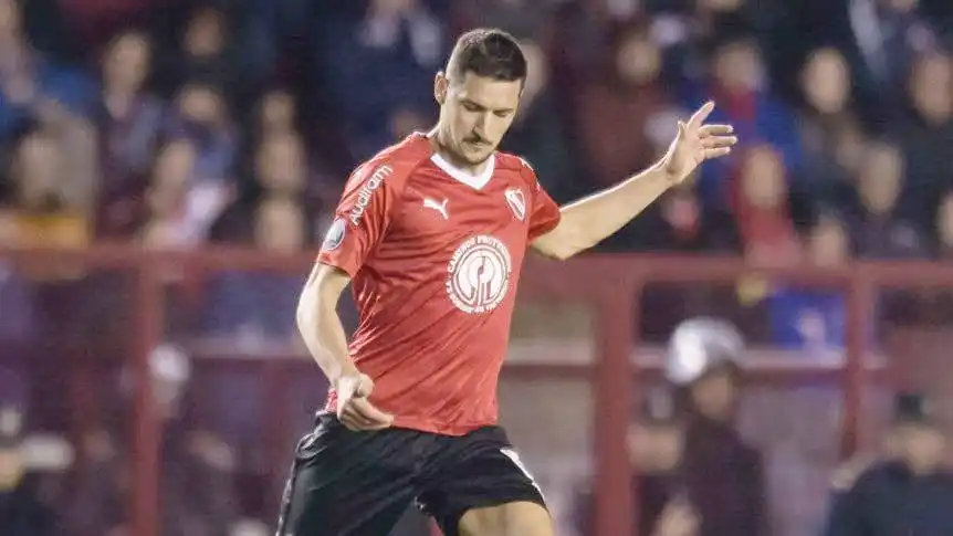 Guillermo Burdisso,  a un paso de convertirse  en jugador de Lanús