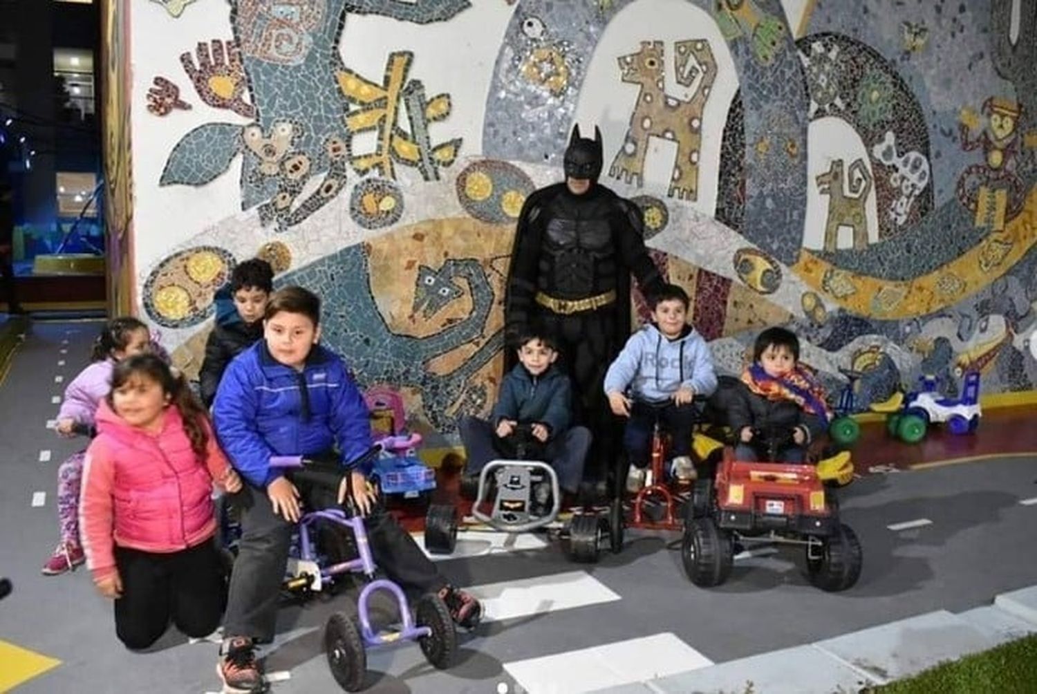 Se retiró el “Batman solidario” tras 10 años: Los motivos de su anuncio y el reconocimiento de Maradona en La Plata