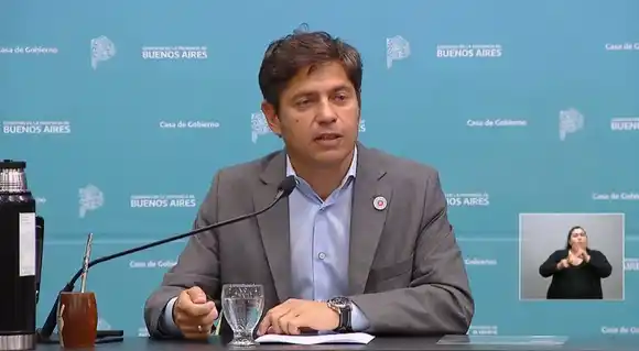 Kicillof anunció el desdoblamiento electoral y escala la tensión en la interna peronista