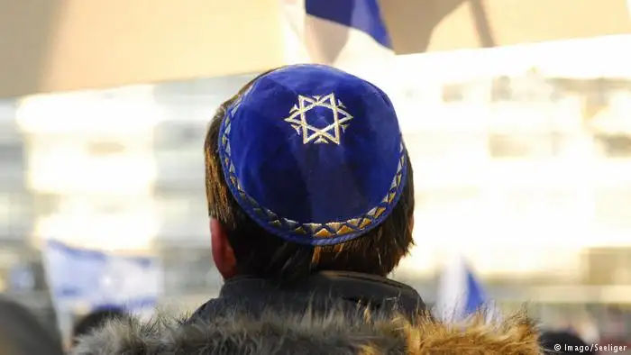 Alemania compensará a 25.000 víctimas argelinas del Holocausto