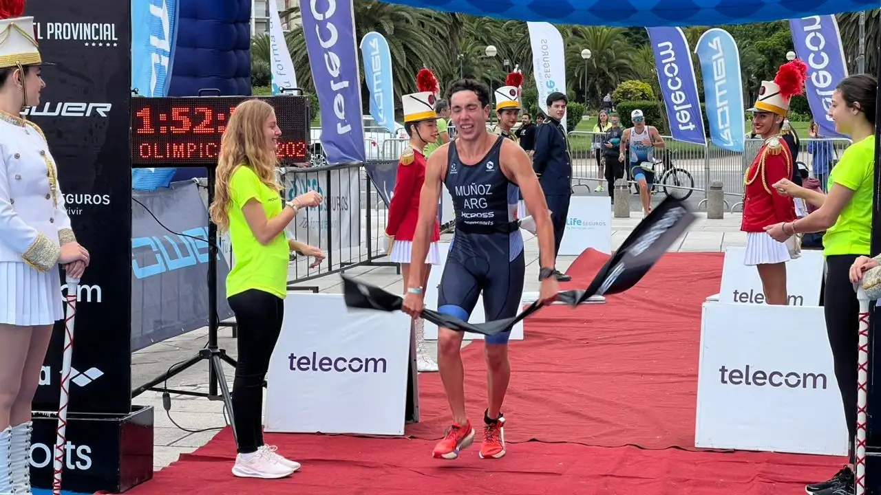 El marplatense Thiago Muñoz ganó el Triatlón Olímpico