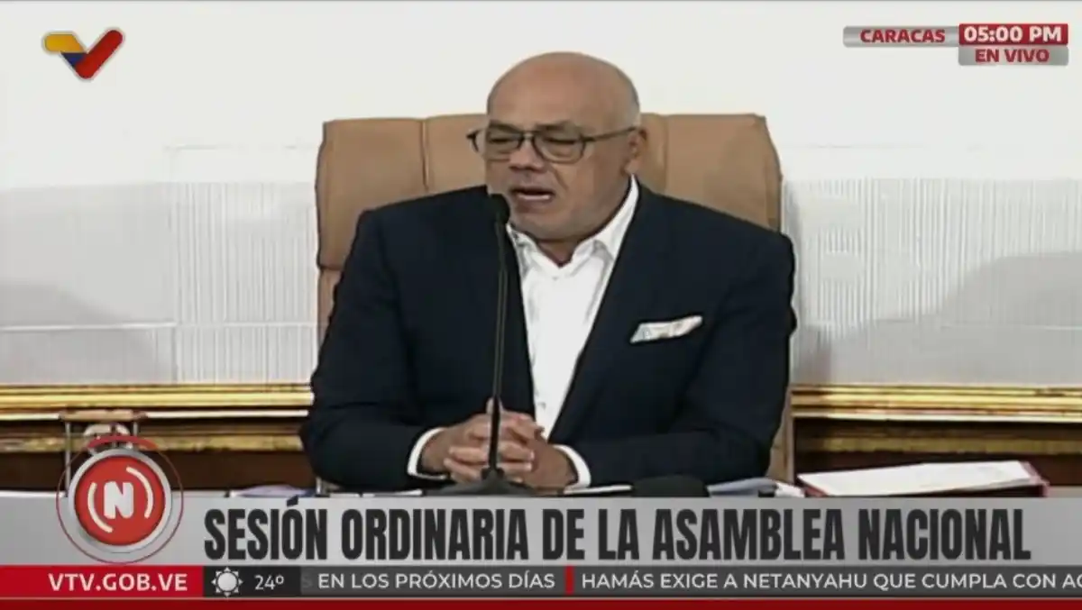 Mensaje desde la AN a Guaidó: que no se descuide jugando pádel y trotando por el imperio: «Le puede llegar una sorpresita»