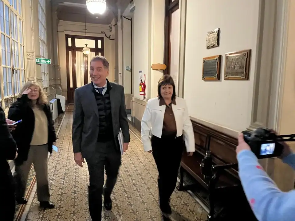 Santilli le bajó el tono a los cortocircuitos con Bullrich