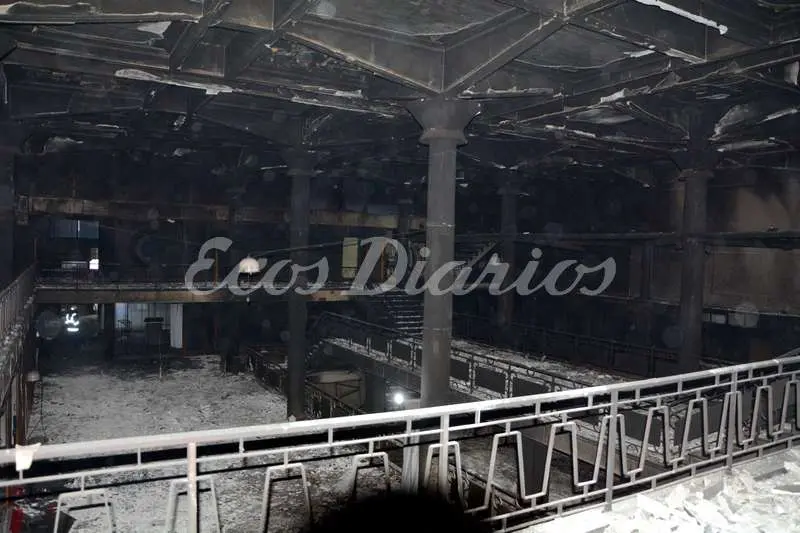 La Policía investiga “de oficio” y bomberos realizarán las pericias